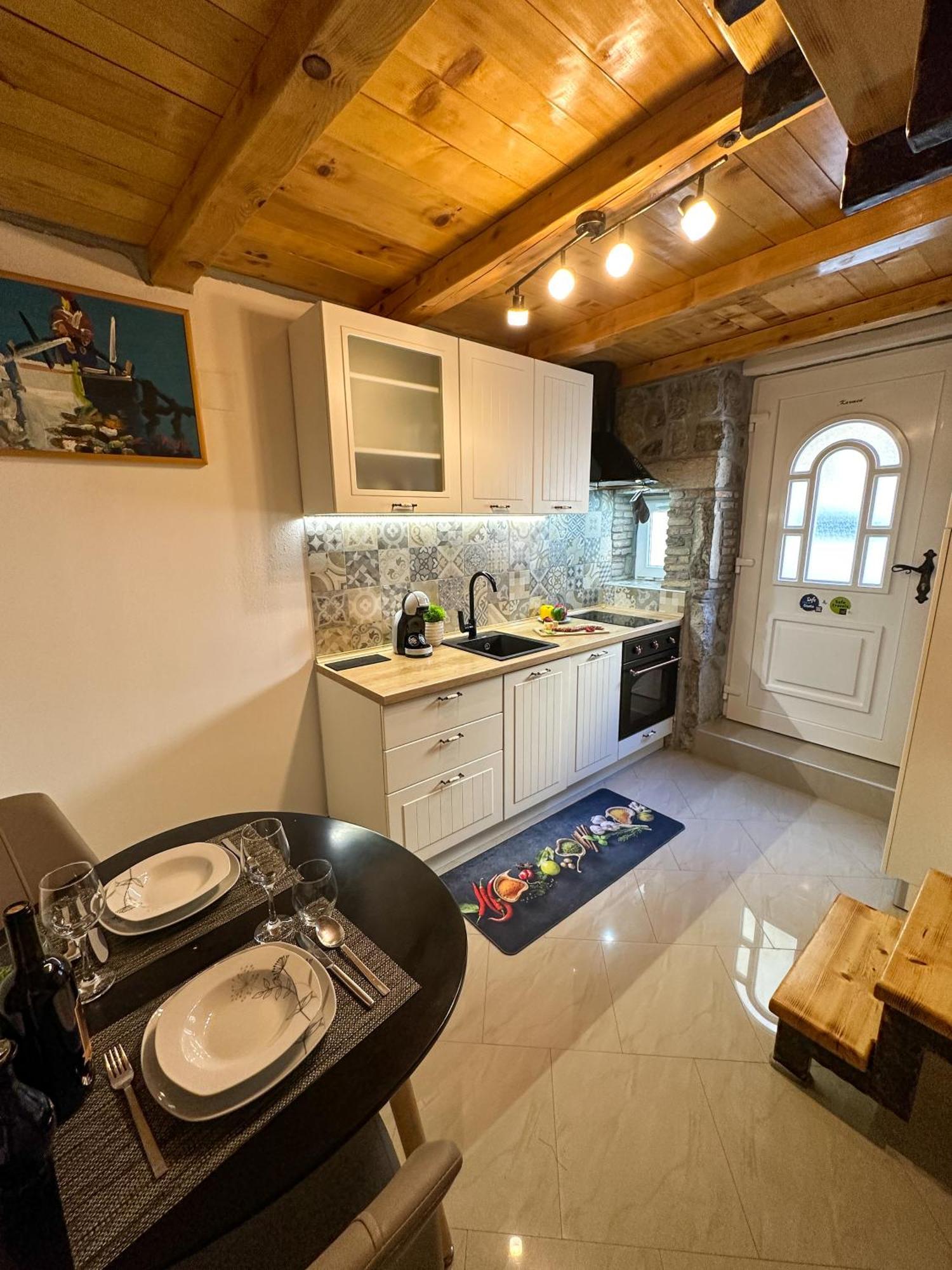 Villa Volos Apartment Karmen With Roof Terrace, Sea View, Free Private Parking أوباتيا المظهر الخارجي الصورة