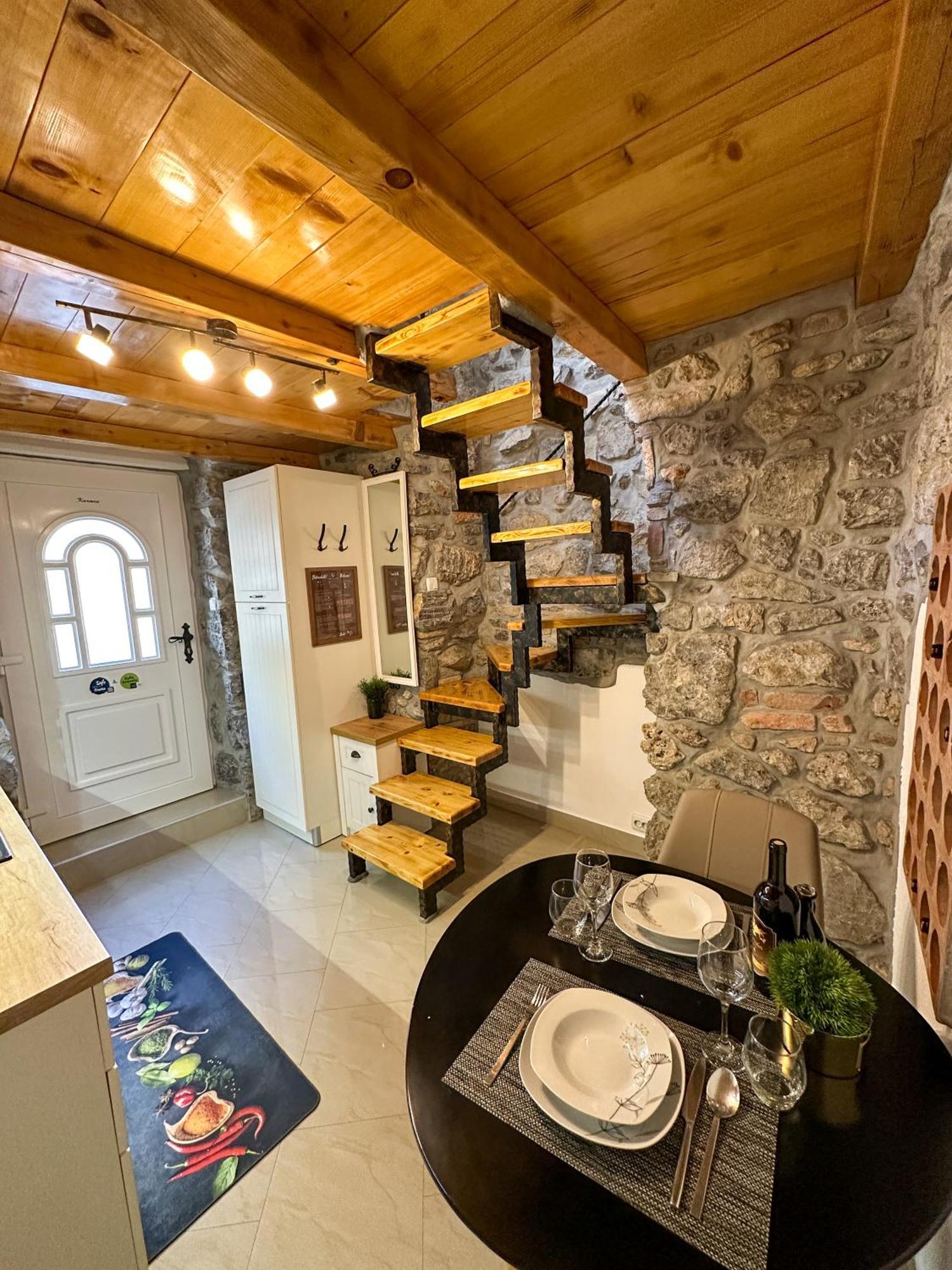 Villa Volos Apartment Karmen With Roof Terrace, Sea View, Free Private Parking أوباتيا المظهر الخارجي الصورة
